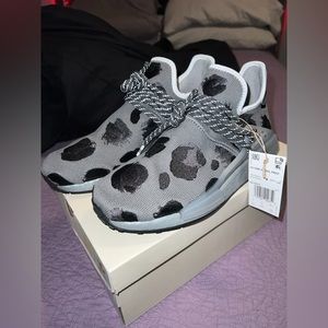 Adidas x Pharrell Human race animal print BRAND NEW
